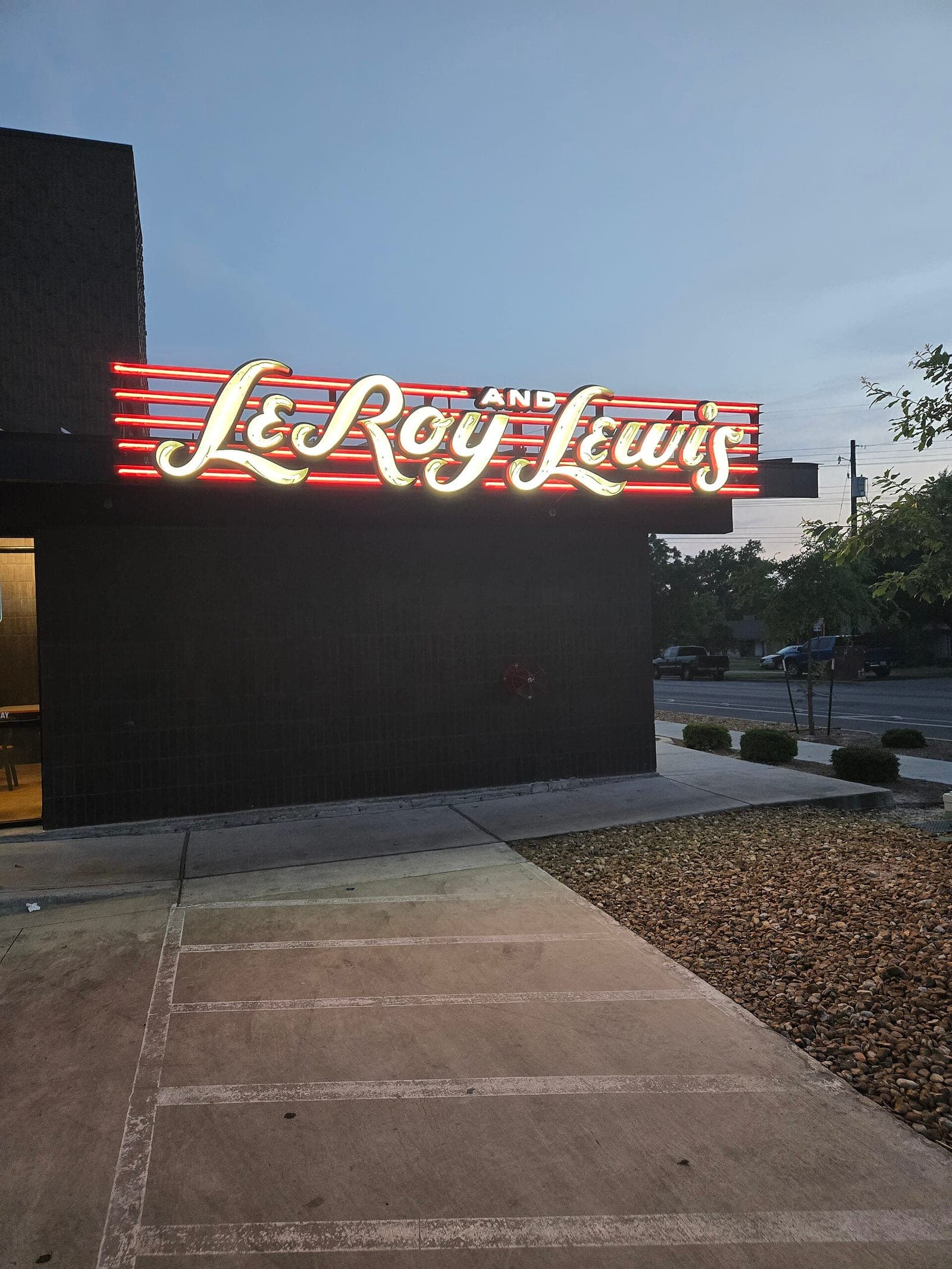 LeRoy and Lewis Barbecue