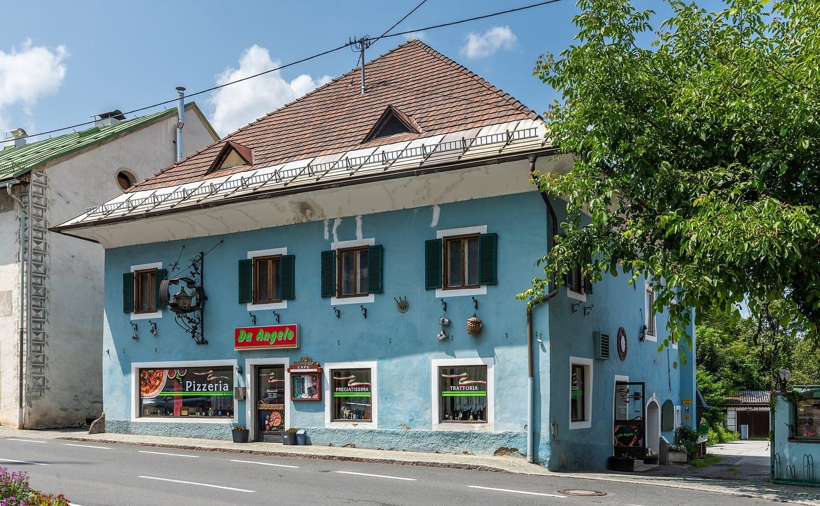 Angelo's Pizzeria